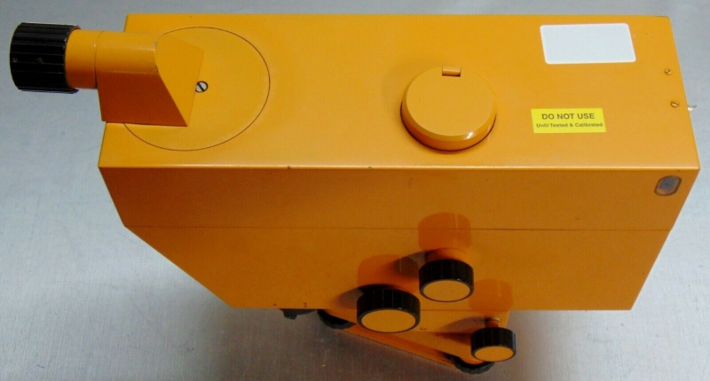 Carl Zeiss Ni 002 - repasovaný nivelační přístroj